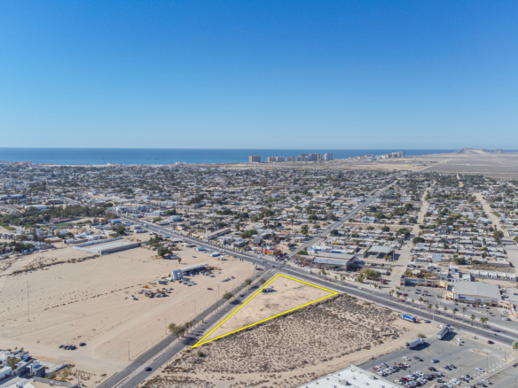 Terreno Comercial en Puerto Peñasco | Benito Juárez y López Portillo